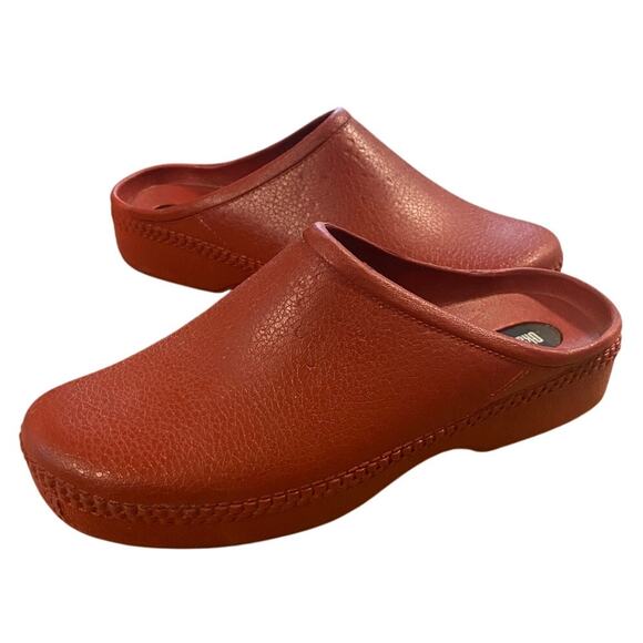 Okabashi Clogs Small Womens 5-6 Red Brown Work Chef Garden Rubber Slip On Mules - Picture 1 of 9